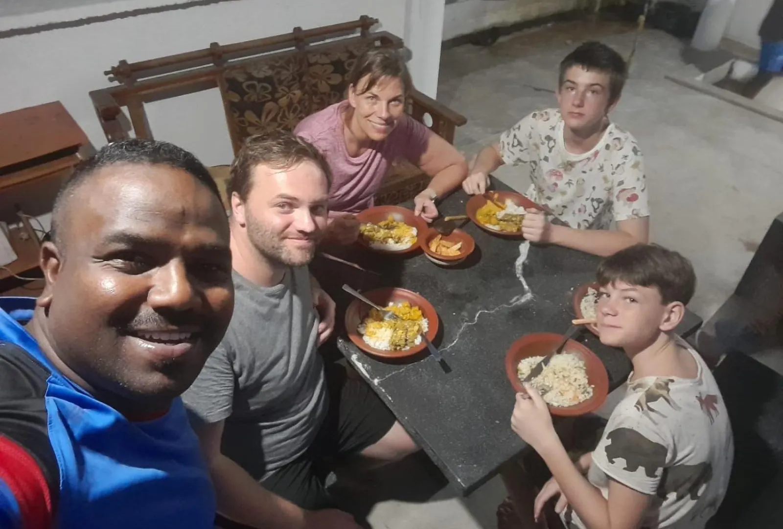 Sura Homestay קנדי